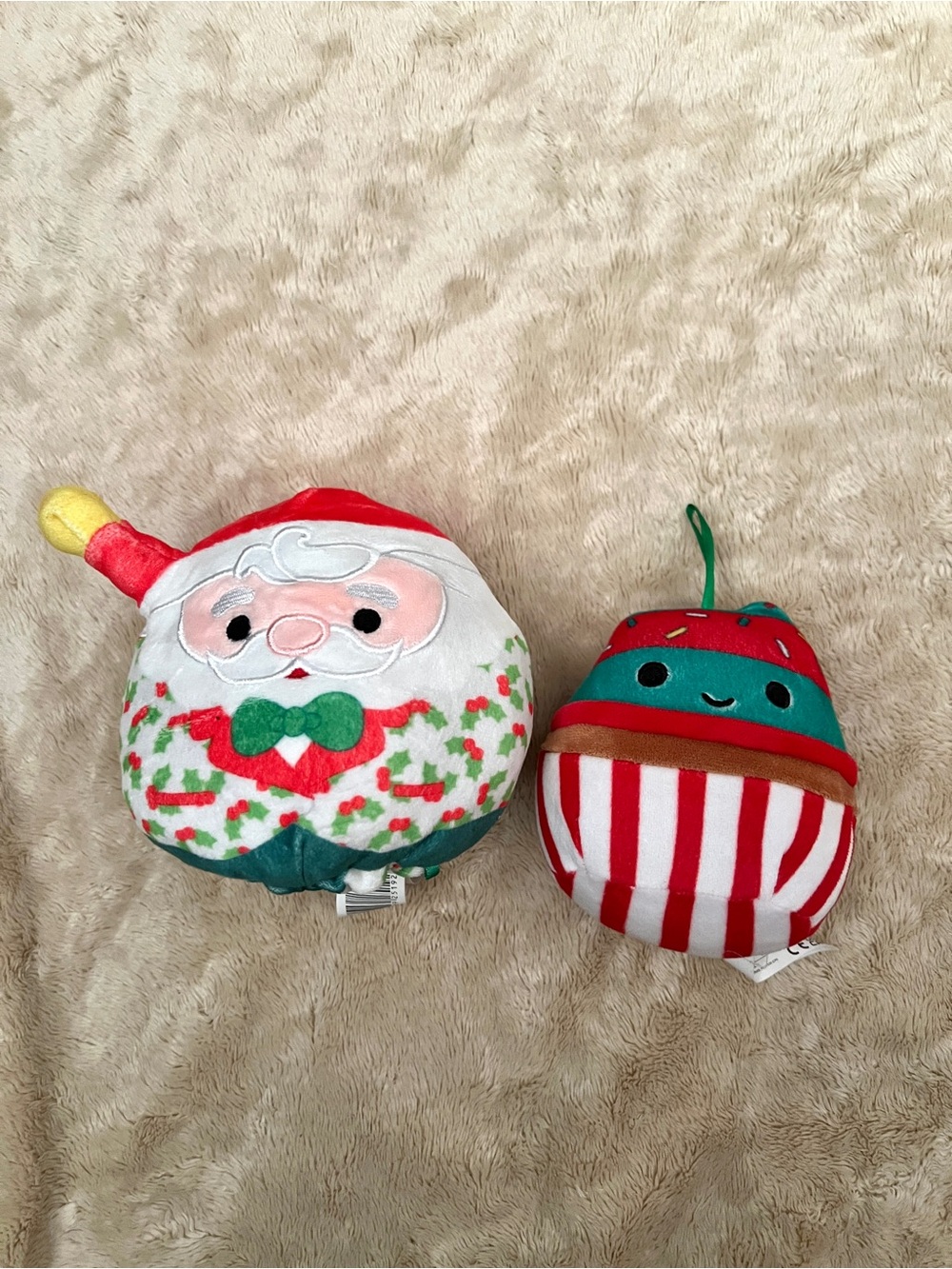 SQUISHMALLOW Kid's Christmas Reversible Plushies (2 Count)